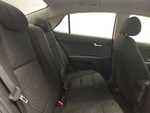 Used 2020 Kia Rio S image 19