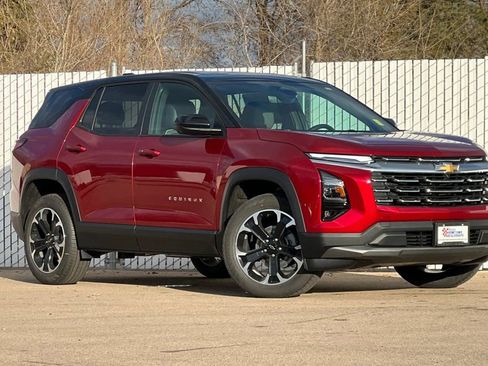 New 2026 Chevrolet Equinox LT w/ Convenience Package II AWD/4WD image 2
