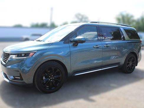 Used 2024 Kia Carnival SX FWD image 22