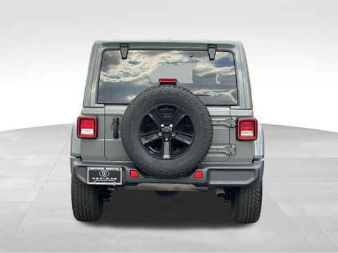 Certified 2023 Jeep Wrangler Unlimited Sahara image 7