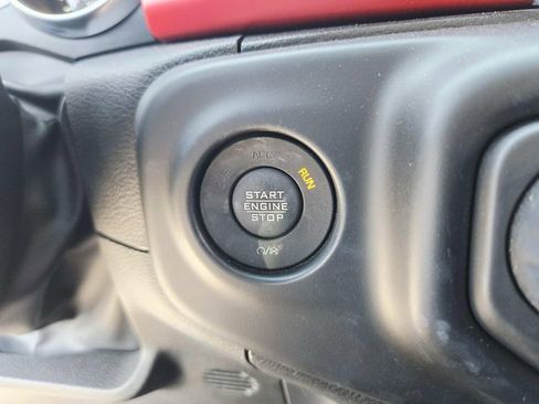 Used 2023 Jeep Wrangler Unlimited Rubicon w/ Xtreme 35 Tire Package image 33