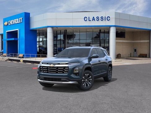 New 2026 Chevrolet Equinox LT image 8