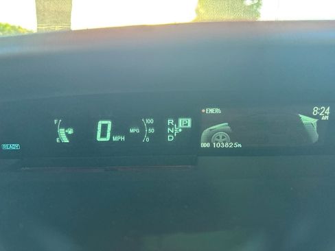 Used 2012 Toyota Prius Two FWD image 2