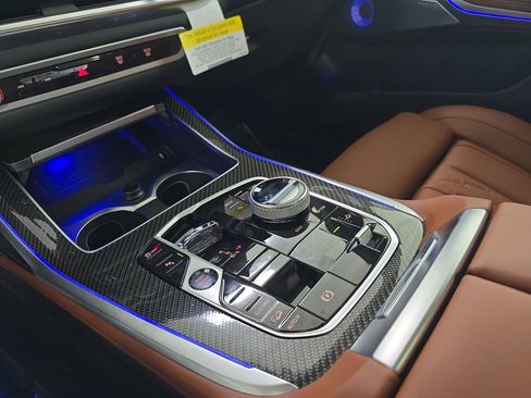 New 2026 BMW X7 M60i AWD/4WD image 19