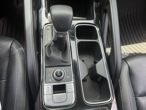 Used 2024 Kia Telluride S AWD/4WD image 27