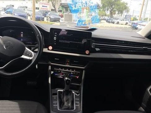 Used 2025 Volkswagen Jetta S FWD image 11