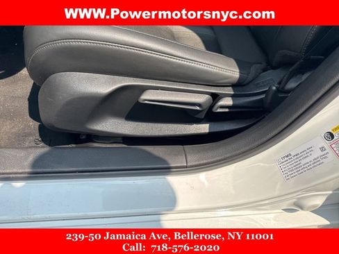 Used 2023 Honda Civic Sport image 30