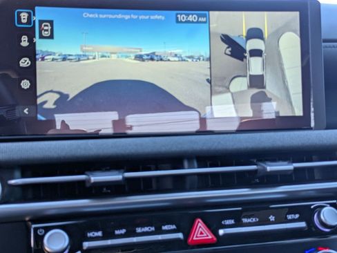 Certified 2025 Hyundai Santa Cruz Limited image 12