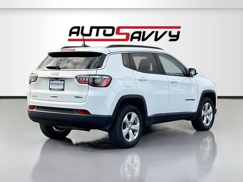 Used 2021 Jeep Compass Latitude w/ Convenience Group AWD/4WD image 7