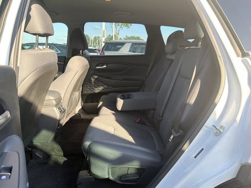 Used 2023 Hyundai Santa Fe SEL AWD/4WD image 28