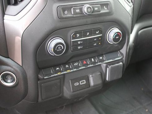 Certified 2025 Chevrolet Silverado 1500 Custom image 23