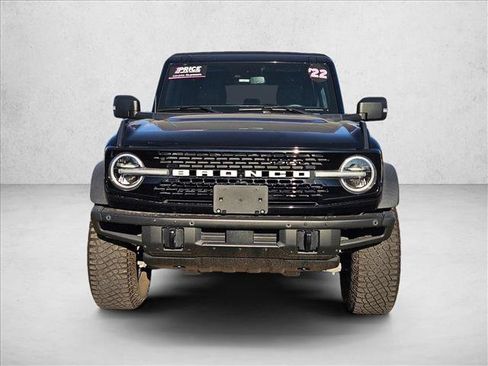 Used 2022 Ford Bronco Wildtrak image 2