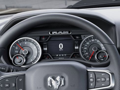New 2026 RAM 1500 Express AWD/4WD image 17