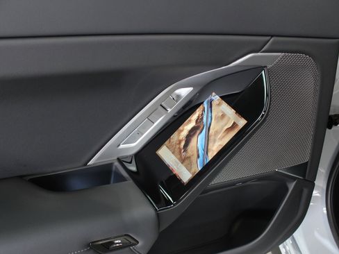 Used 2024 BMW 740i 740i M Sport Package image 36