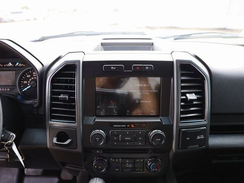 Used 2018 Ford F150 XLT w/ Equipment Group 301A Mid image 15