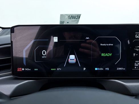 Certified 2024 Kia EV9 Wind AWD/4WD image 37