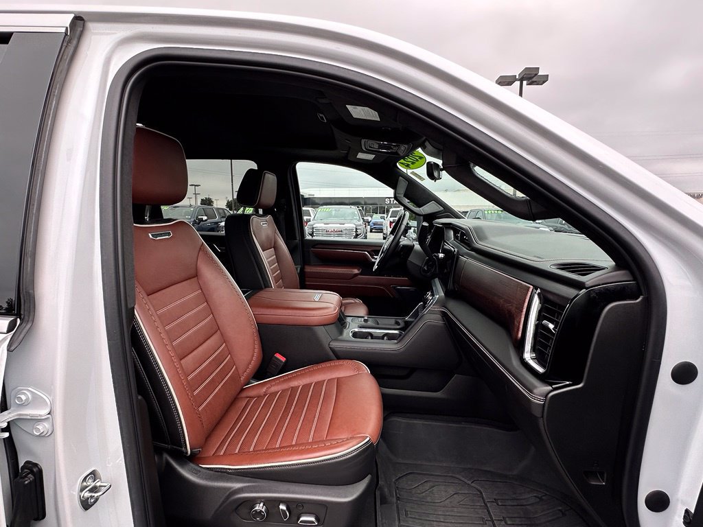 Certified 2024 GMC Sierra 3500 Denali Ultimate AWD/4WD image 12