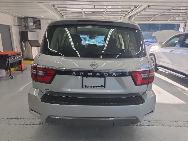 Used 2023 Nissan Armada S RWD image 4