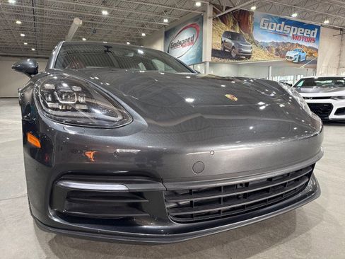 Used 2017 Porsche Panamera image 27