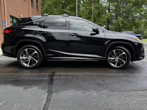 Used 2016 Lexus RX 450h AWD image 12