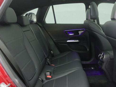 New 2026 Mercedes-Benz GLC 300 image 8
