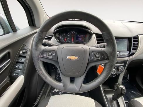 Used 2020 Chevrolet Trax LS w/ Tint and Cruise Package image 12