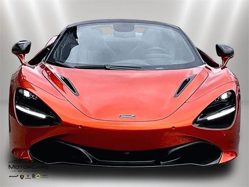 Used 2020 McLaren 720S Spider image 3