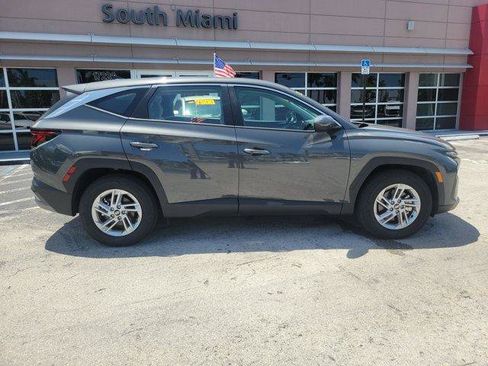 Used 2025 Hyundai Tucson SE FWD image 8