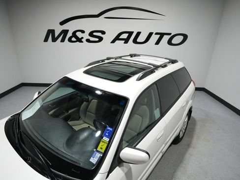 Used 2009 Subaru Outback 2.5i Limited image 6