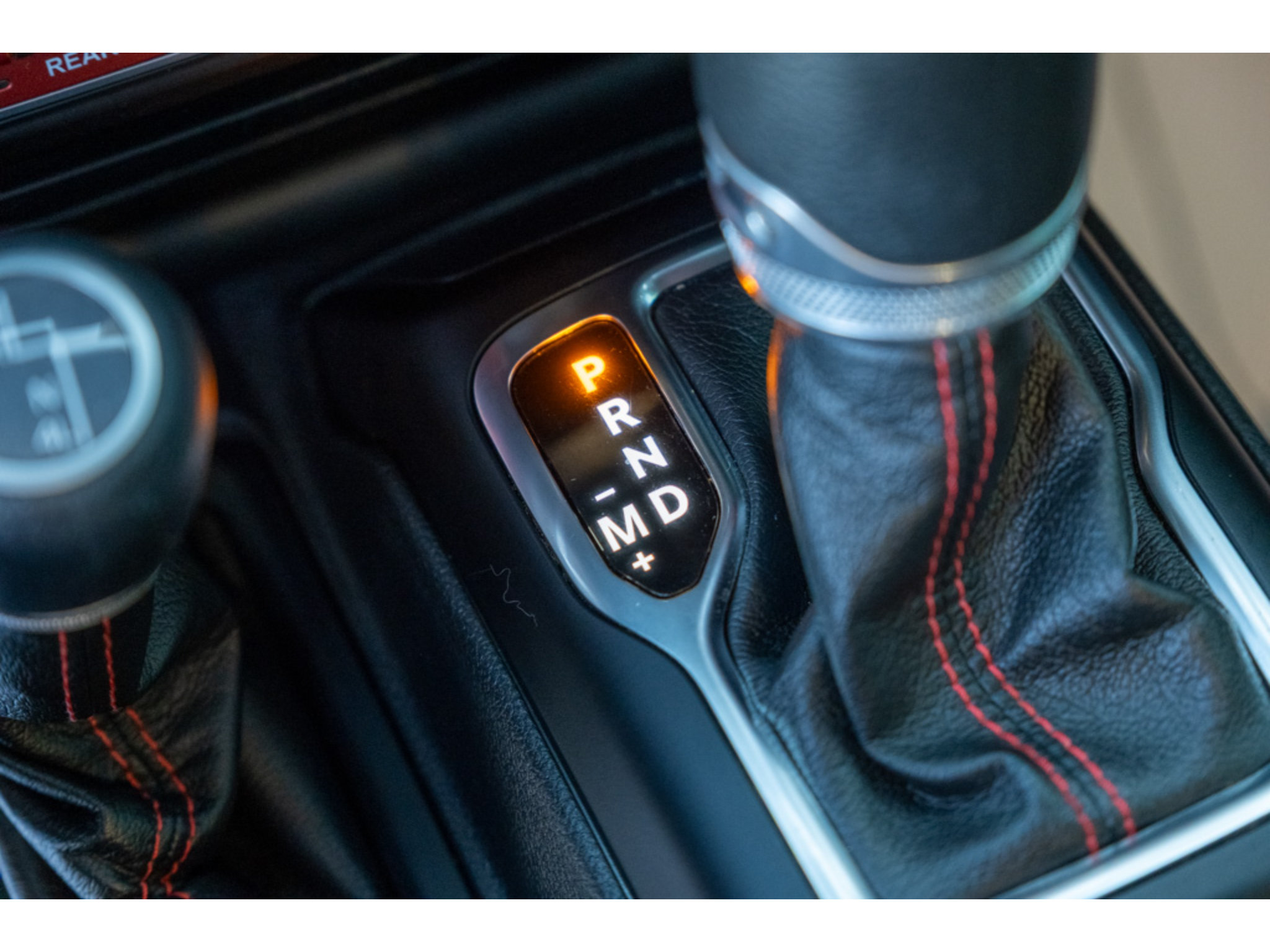 Used 2021 Jeep Wrangler Unlimited Rubicon AWD/4WD image 25