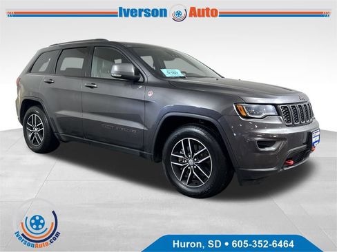 Used 2017 Jeep Grand Cherokee Trailhawk w/ Trailhawk Luxury Group image 1