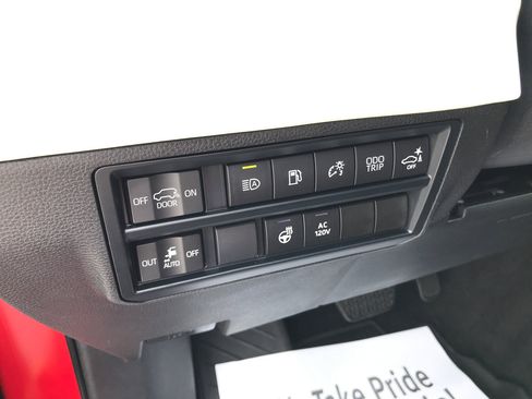 Certified 2023 Toyota Sequoia Capstone image 17