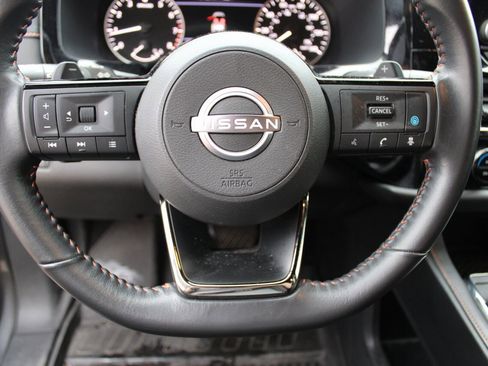 Used 2023 Nissan Pathfinder Rock Creek image 12