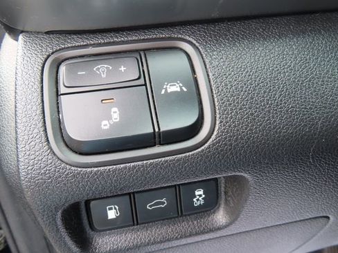 Used 2020 Kia Optima S image 34