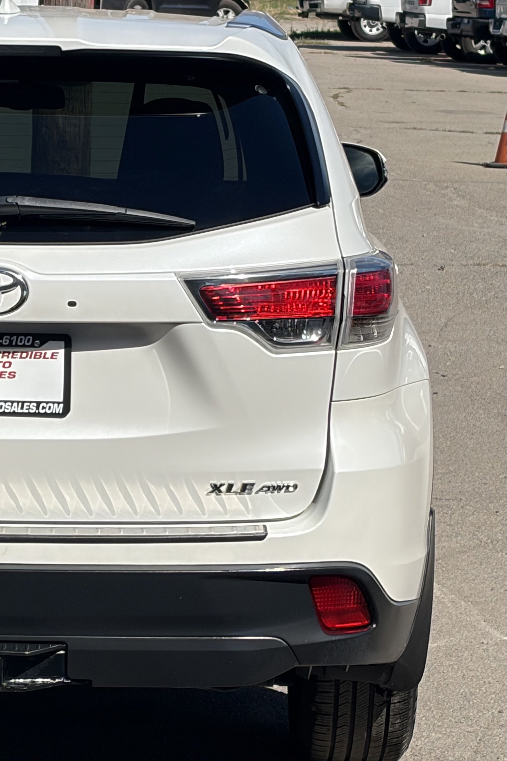 Used 2016 Toyota Highlander XLE w/ Protection Package #3 AWD/4WD image 11
