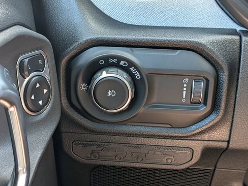 New 2026 Jeep Wrangler Sport AWD/4WD image 25