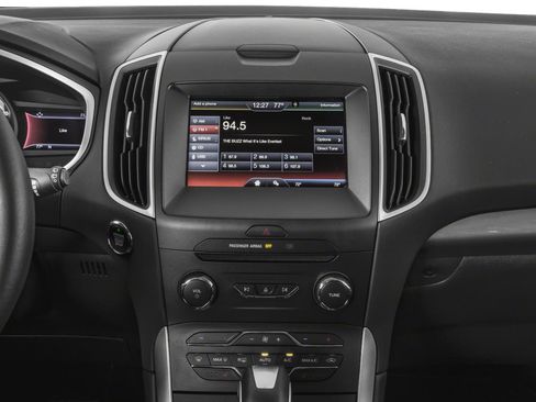Used 2018 Ford Edge SEL w/ Equipment Group 201A AWD/4WD image 7