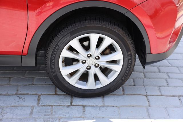Used 2014 Toyota RAV4 Limited AWD/4WD image 42