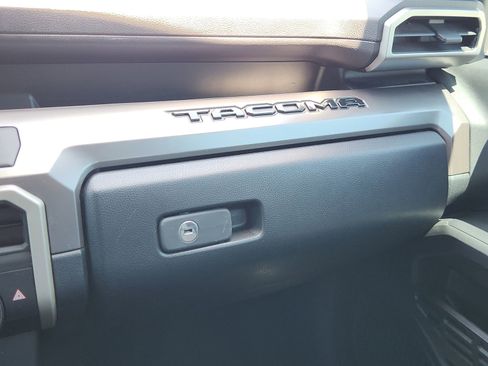 Used 2024 Toyota Tacoma TRD Off-Road w/ TRD Off Road Upgrade Package AWD/4WD image 23