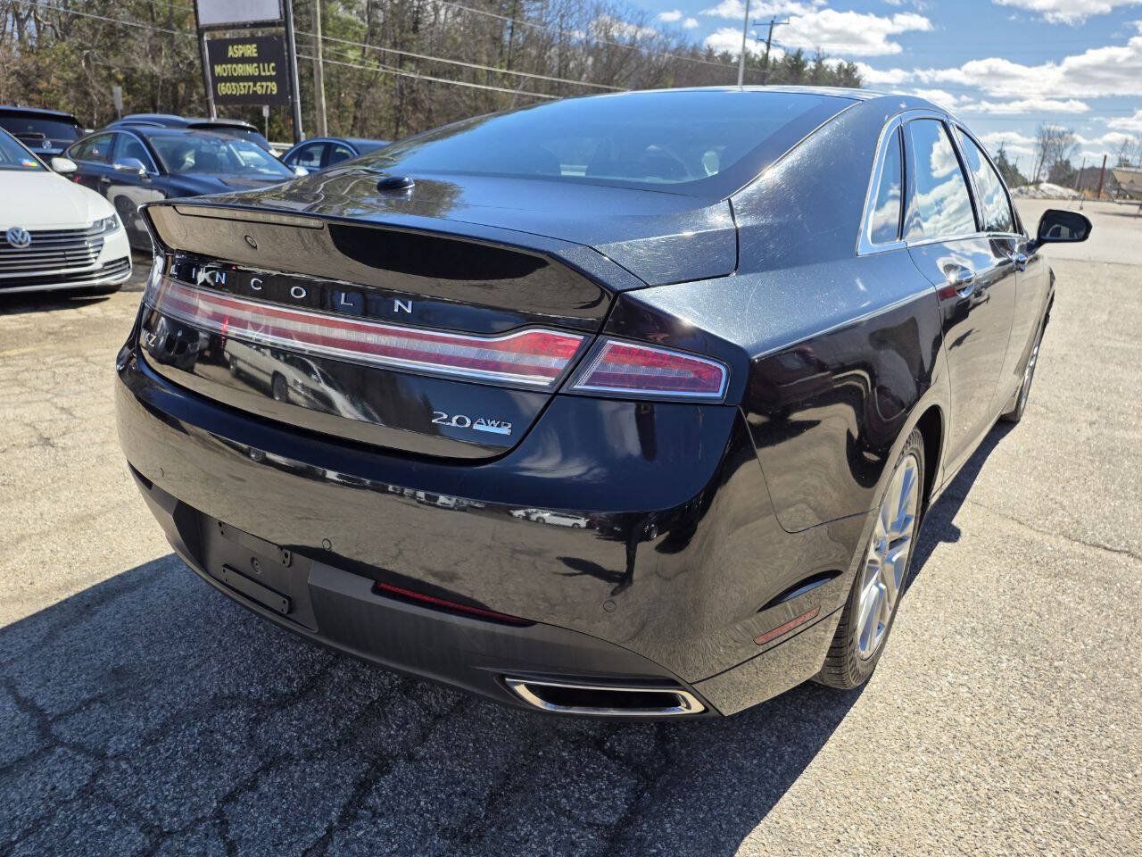 Used 2015 Lincoln MKZ AWD w/ Equipment Group 102A Reserve image 7