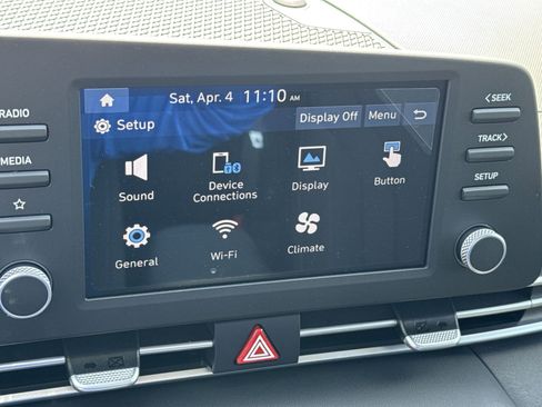 New 2026 Hyundai Elantra Hybrid FWD image 20