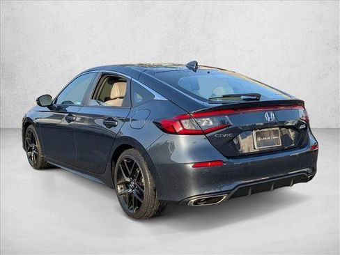 Used 2024 Honda Civic Sport Touring image 9