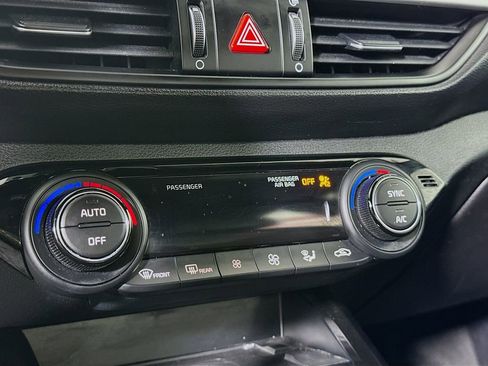 Used 2023 Kia Forte GT image 8