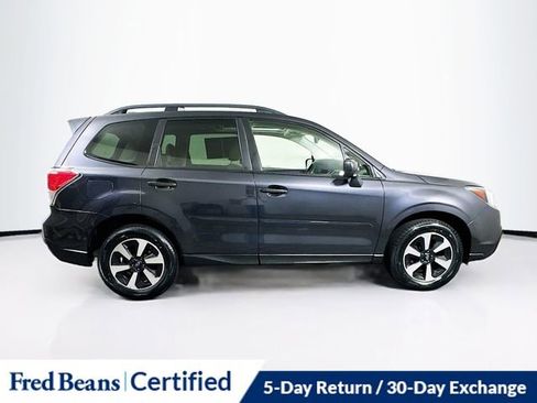 Used 2018 Subaru Forester 2.5i Premium w/ All-Weather Package image 9