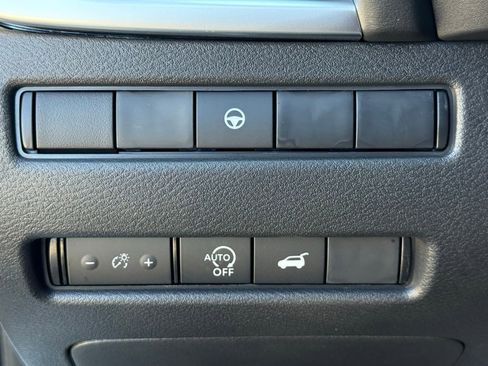 New 2026 Nissan Rogue SV AWD/4WD image 31