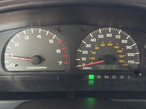 Used 2002 Toyota 4Runner SR5 image 11