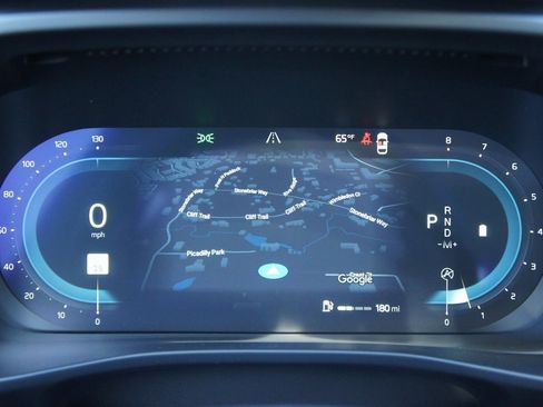 New 2025 Volvo XC40 B5 Core w/ Protection Package Premier image 13