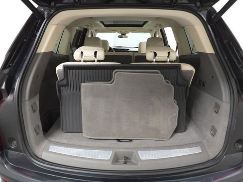 Used 2021 Cadillac XT6 Premium Luxury FWD image 31