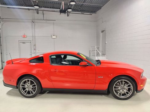 Used 2011 Ford Mustang GT Premium w/ Electronics Pkg image 5