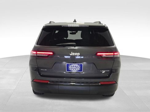 Certified 2024 Jeep Grand Cherokee L Limited w/ Trailer Tow Package AWD/4WD image 27